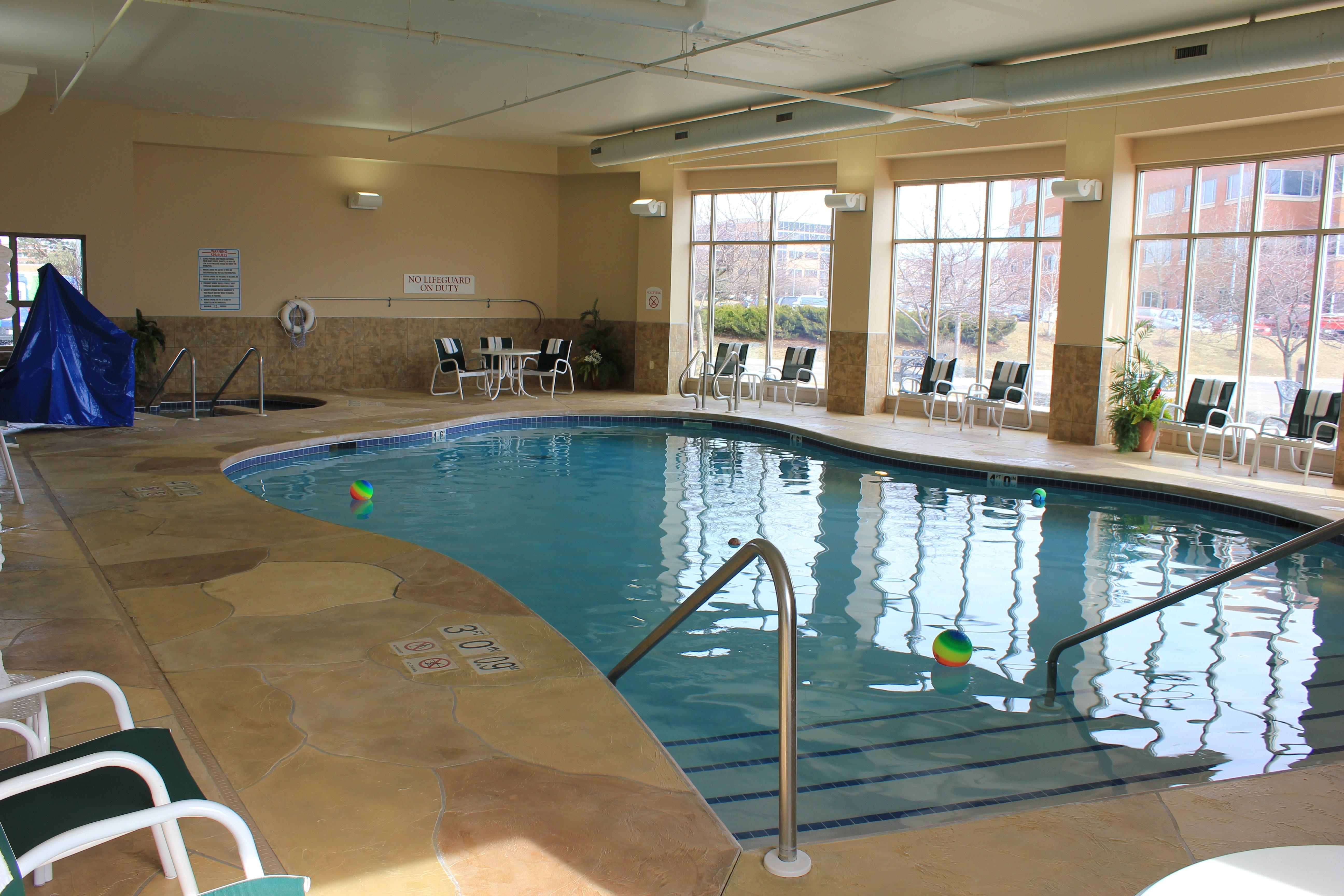 Holiday Inn Madison At The American Center By Ihg Buitenkant foto