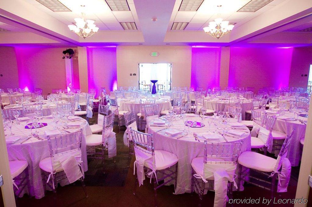 Holiday Inn Madison At The American Center By Ihg Faciliteiten foto